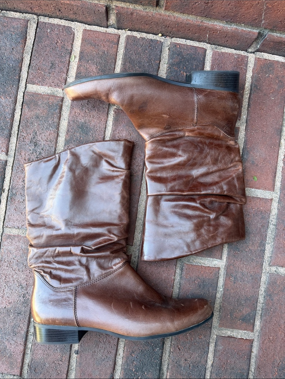 Liz and Co. leather slouch boots